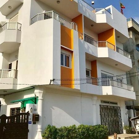 קוטונו Dodoo Lodge מראה חיצוני תמונה